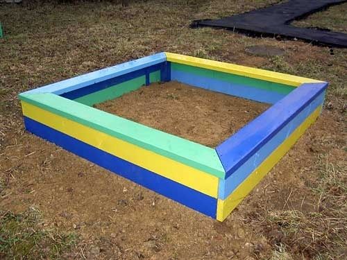 Изготовим песочницу из натурального дерева на заказ.