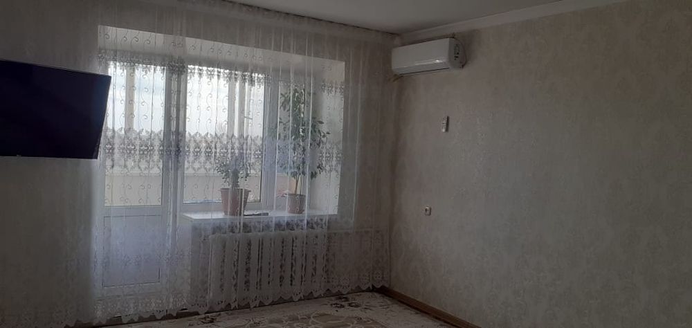 Продам 4х  комнатную  квартиру
