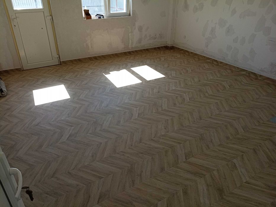 Tarkett montaj srl!