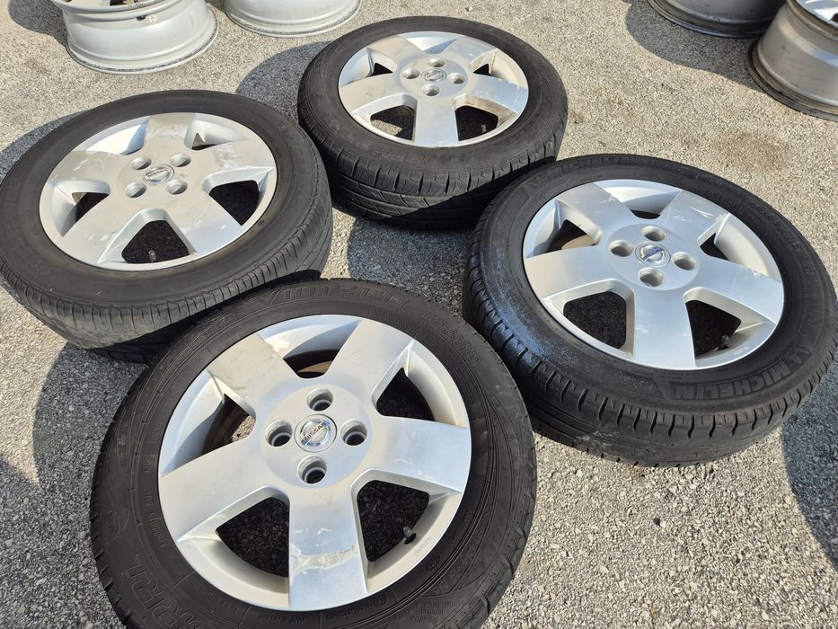 4х100/15 с гуми Рено Дачия Nissan 4x100/15 Dacia Renault Micra