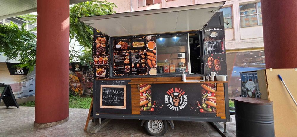 AFACERE LA CHEIE Food truck complet echipat in Cluj-Napoca + masina inghetata ( model TS3000T)