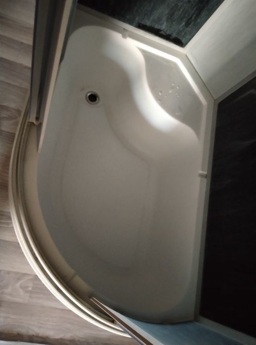 Душавой кабинка буу