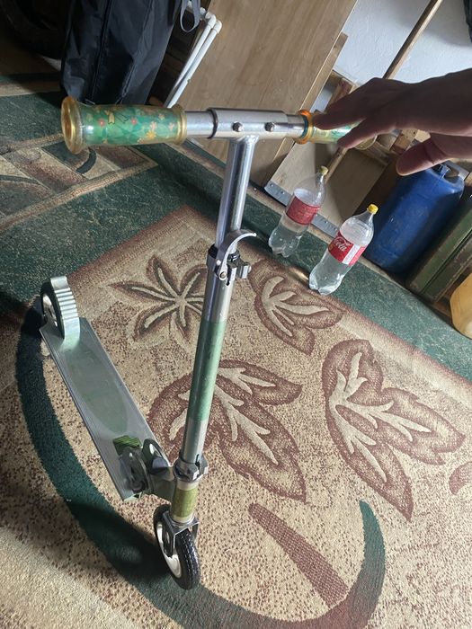 Продам самокат металлический