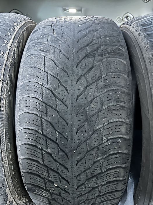 Продам резину 285/50/20