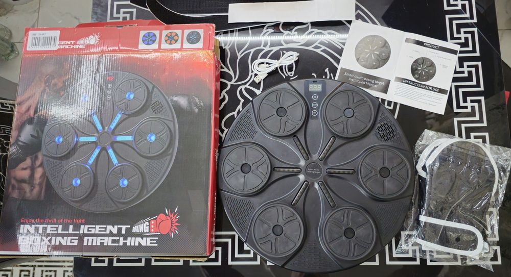 Aparat de box inteligent     intelligent  boxing machine NOU NOUT