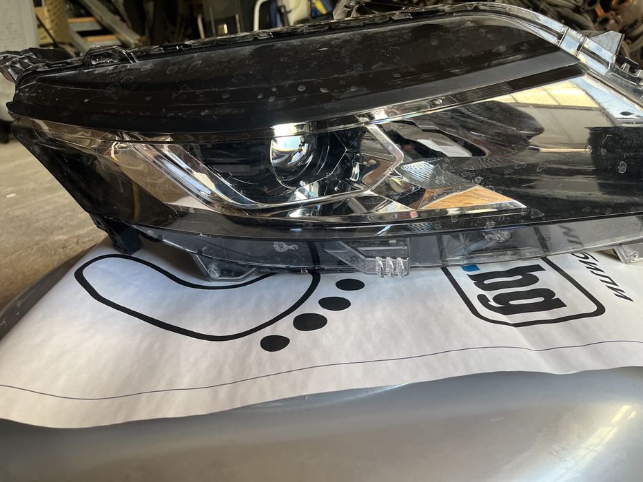 Фар Mitsubishi L200 2019- 2бр