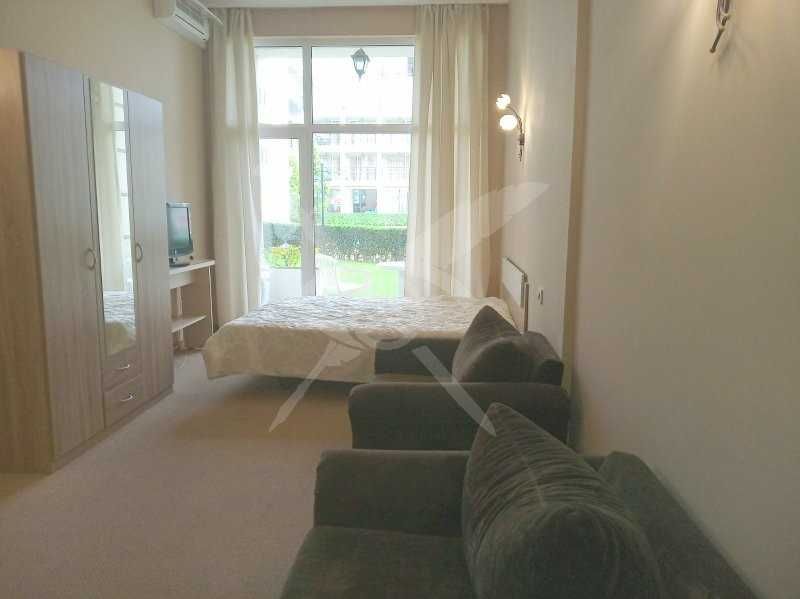 Продава се Едностаен апартамент в Поморие - 40 кв.м за 1375 €/кв.м - Снимка #1