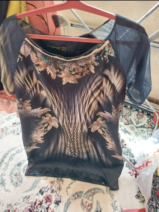 Көйлектер сатылады