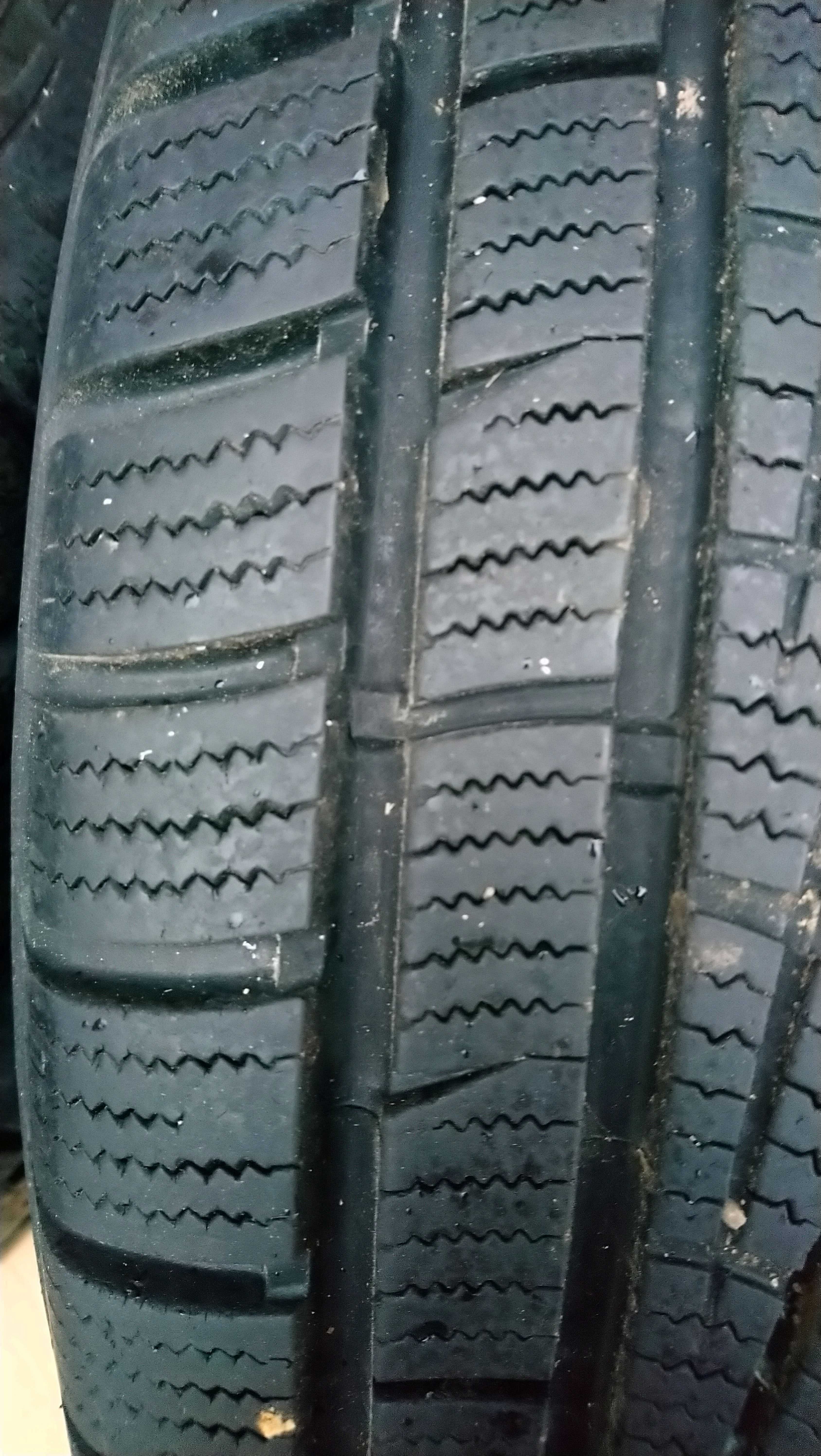 Продавам зимни гуми гр. София Люлин 7 • OLX.bg