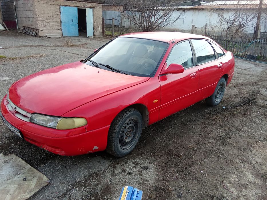 Продам  Мазду Кронос