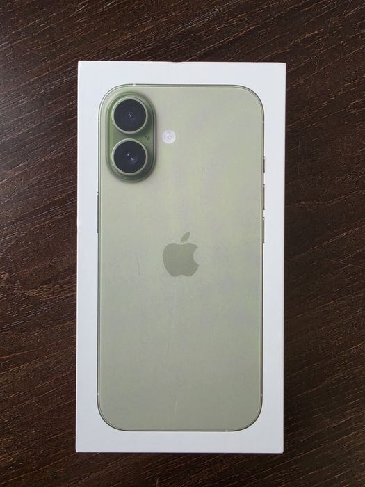 iPhone 17 256 gb в идеал. сост. + чехол + защита на экран
