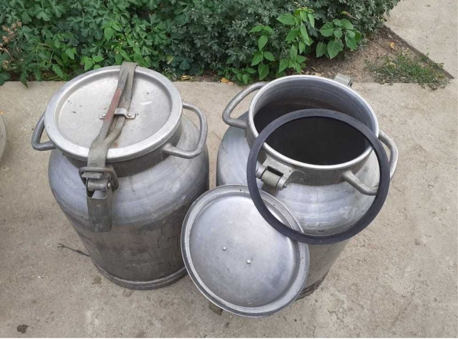 Продам фляги разные