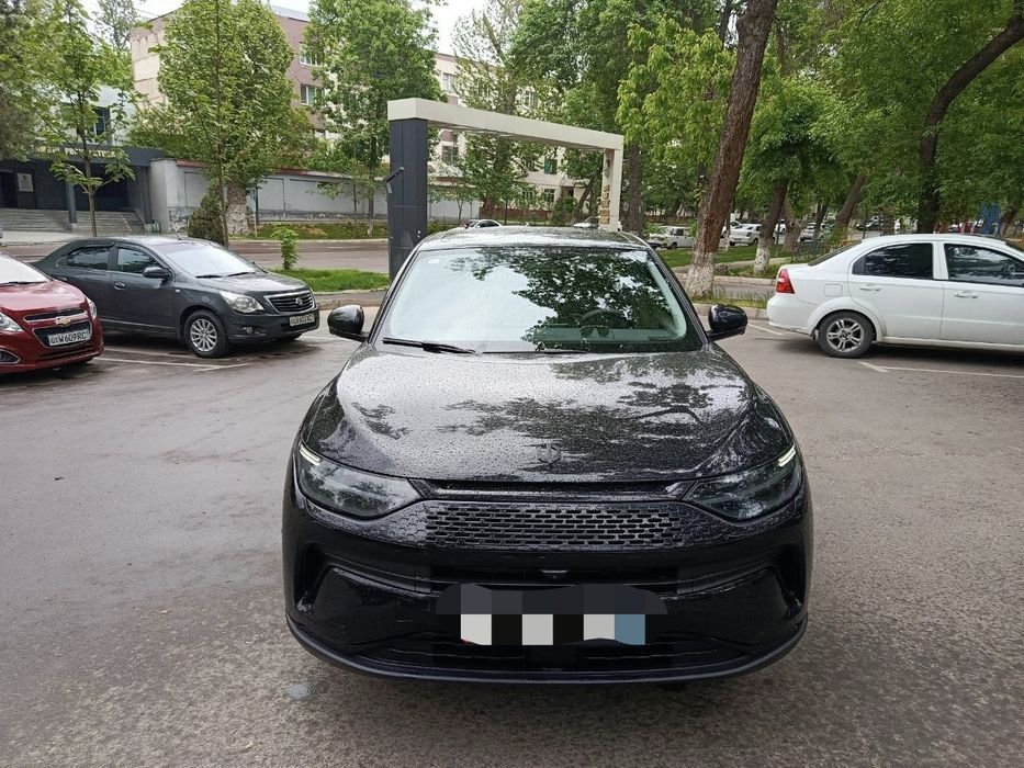 LEAPMOTOR C11 2025 йил