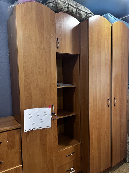 Продам шкаф ,в хорошем состоянии
