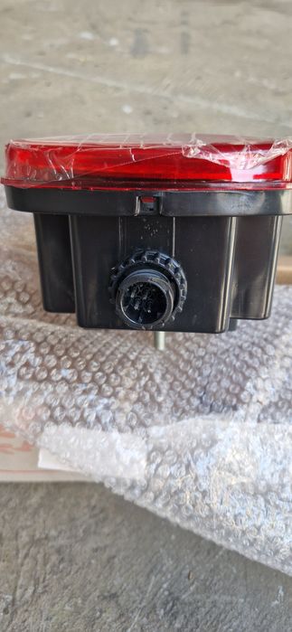 Задние фары на HOWO