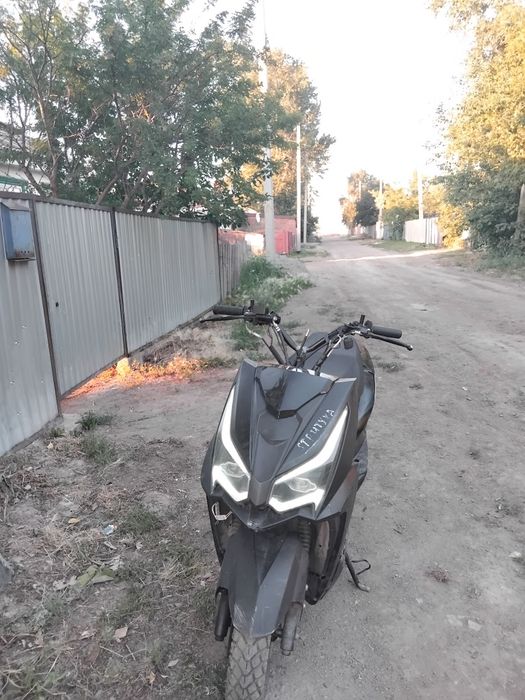 Продам скутер 125