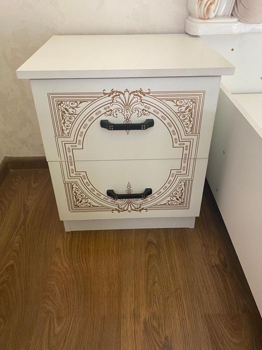 Афина спальный гарнитур