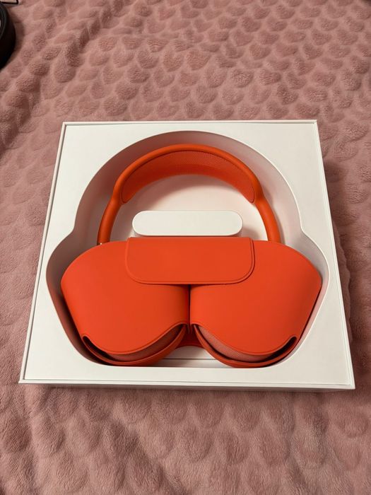 Apple Airpods Max розовый