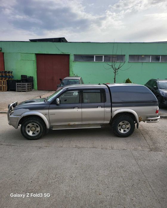 Mitsubishi L200 din 2005