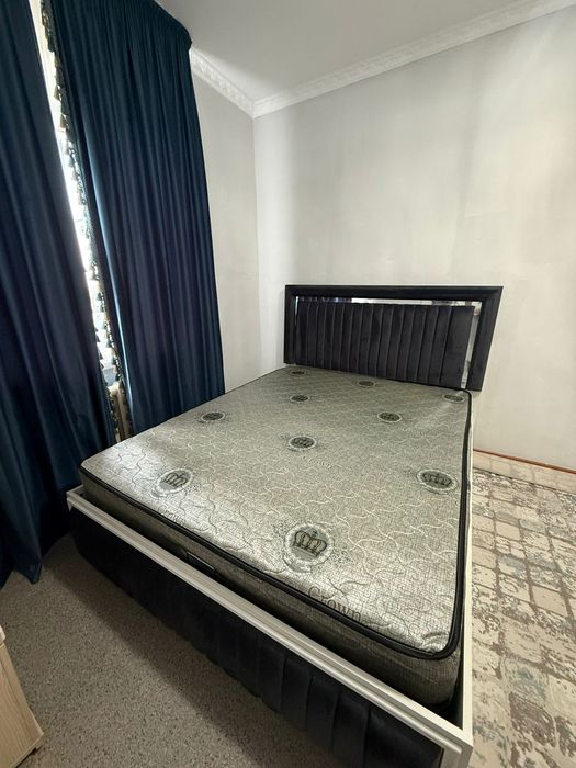 Спальный кровать