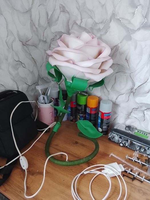 Продам цветок светильник, лампа