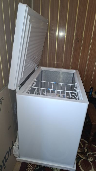 Морозильный ларь Haier 251л почти новый 1 месяц