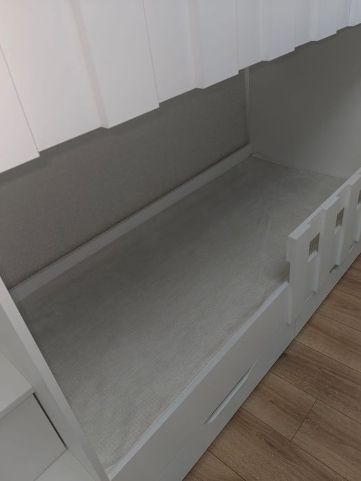 Детский кровать двух этажный