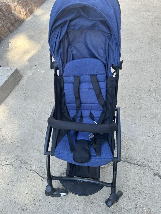 Продам коляску легкую