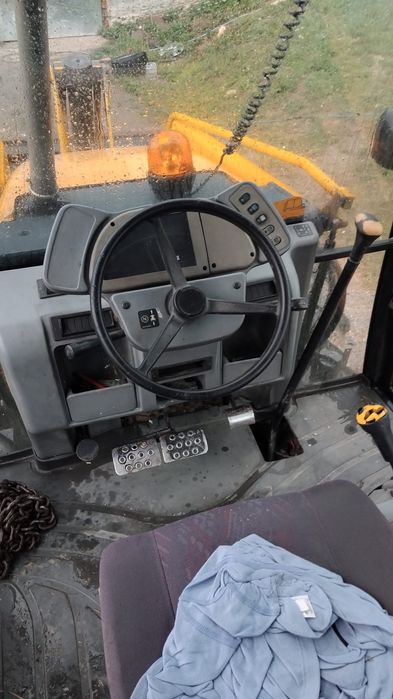 Buldoexcavator Terex 4x4