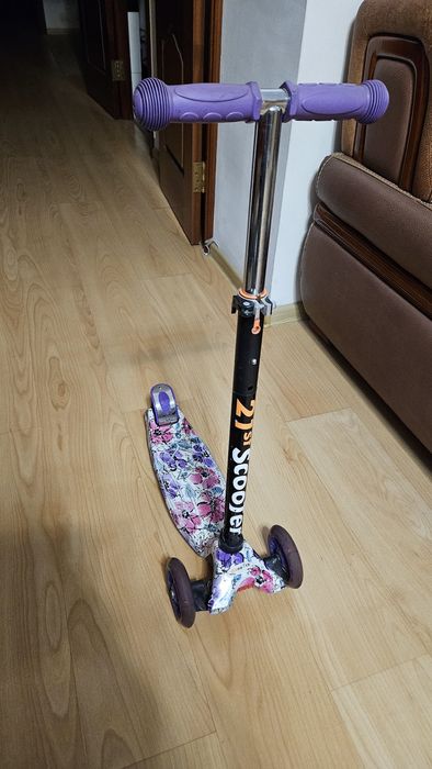 Детский самокат scooter 21 с принтом