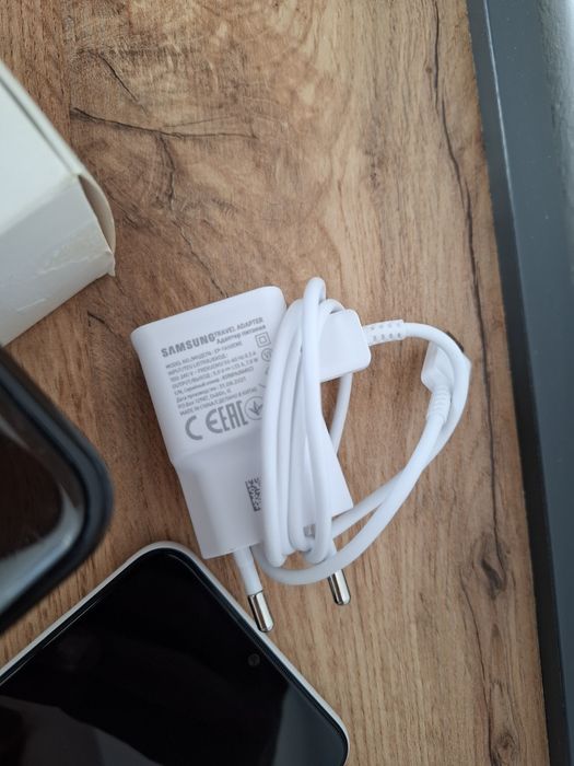 Telefon Samsung Galaxy A03s + incarcator original Samsung (aspect  impecabil )