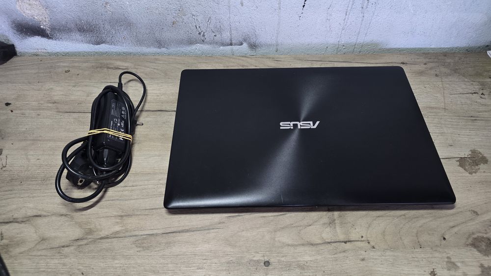 Лаптоп ASUS X553M