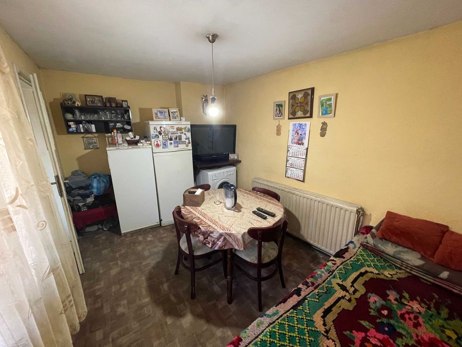 15496 - Двуетажна къща в гр. Трявна