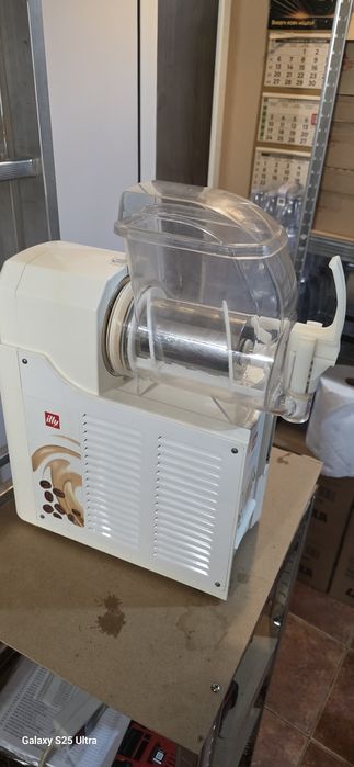 Продавам машини за фрапе и кафемелачки