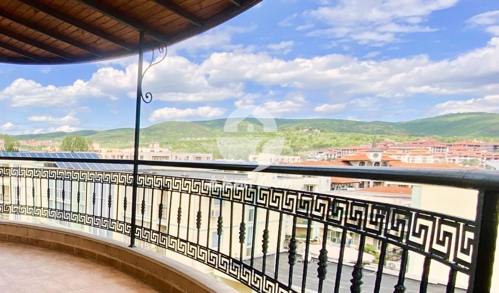 Луксозен пентхаус с ГЛЕДКА ПЛАНИНА И МОРЕ в к-с „Ефир“, Слънчев бряг