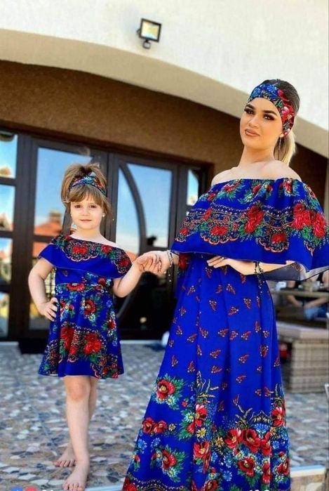 Rochii tradiționale mama fiica 
120 lei dama 
85 lei copil 
200 lei set mamă + copil 
Material vâscoza , timp de fabricare 3-7 zile lucratoare