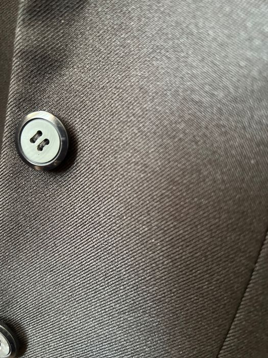 Черный пиджак (костюмный)