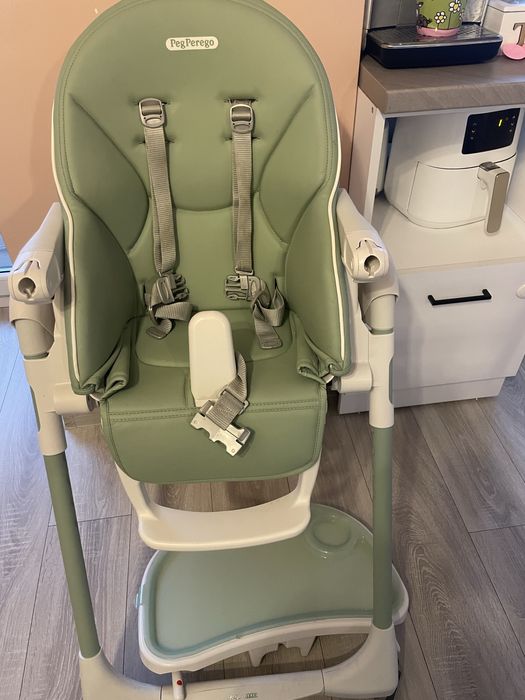 Scaun de masa bebelus PegPerego