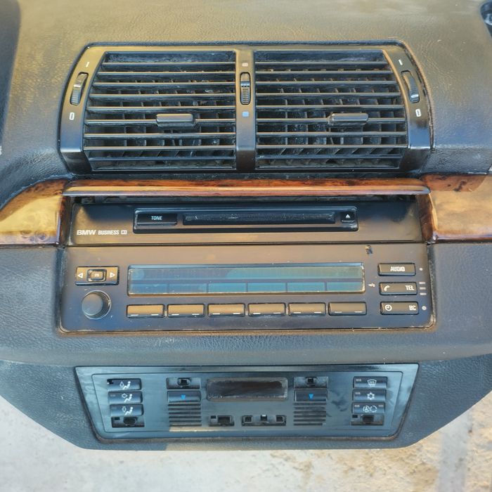 салон bmw x 5 2003