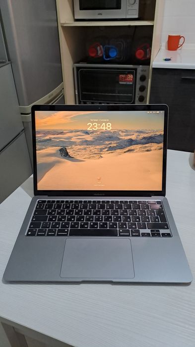 Macbook air m1, 8gb ram