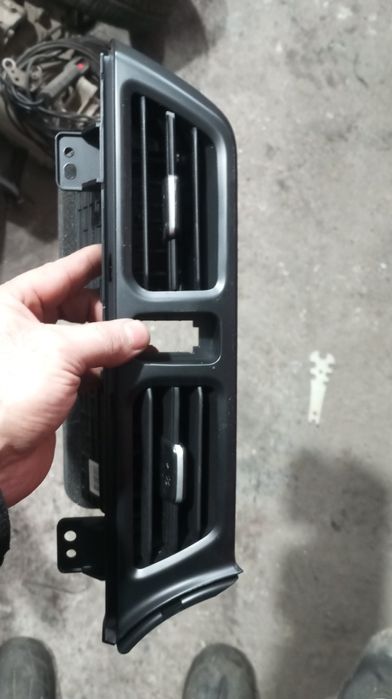 Продам на  Кио Рио дифлоки центральный