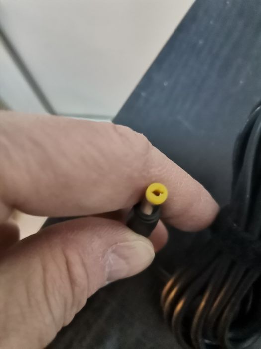 Incarcator 9.5 v 2.315a