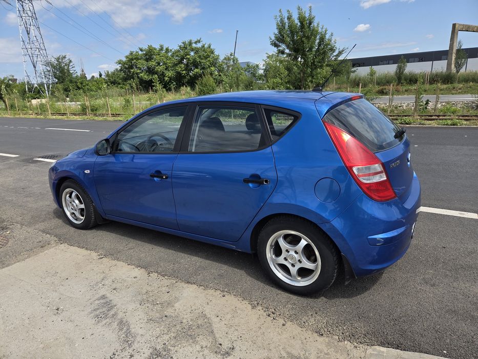 Hyundai i30 benzina