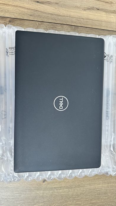 Лаптоп Dell Latitude 3520 FHD 15.6” Intel i5-1135G7 16GB RAM 240GB SSD