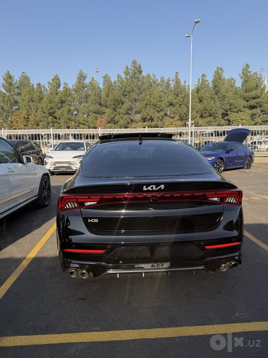 Kia k5 2025 yil  2 L Turbo Full