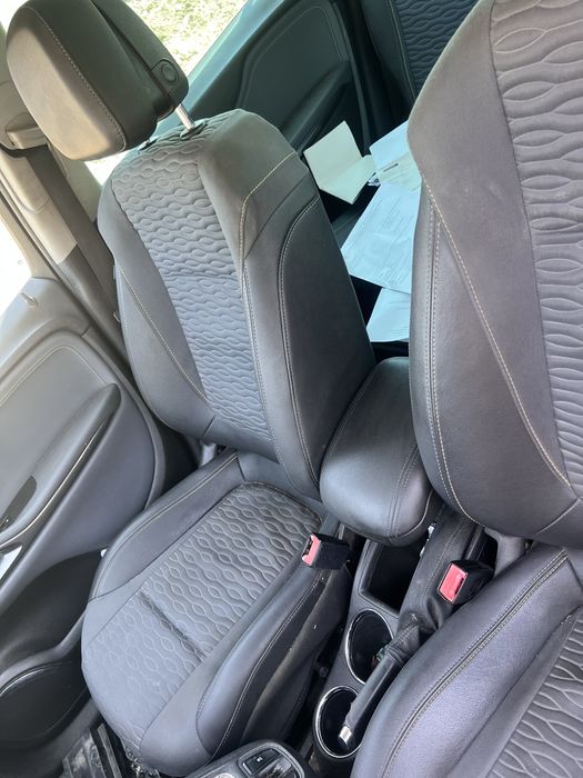 Interior scaune față si banchete spate Opel Zafira C