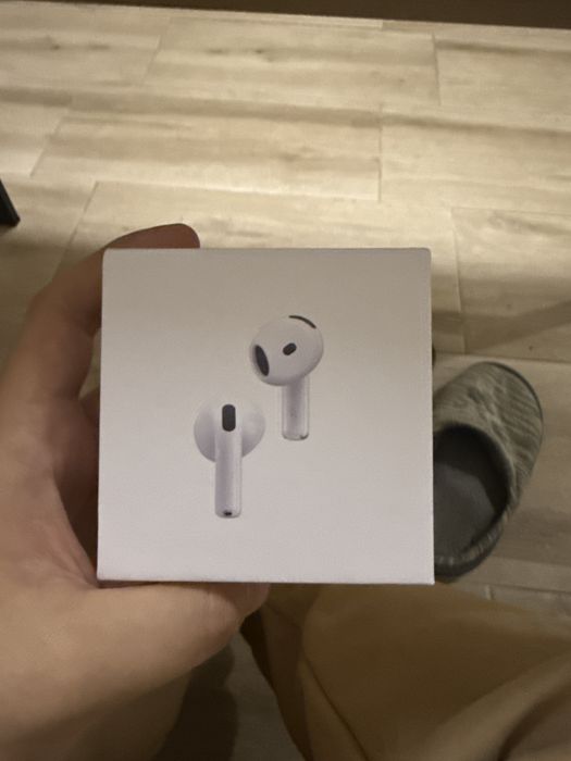 Airpod 4 ANC.