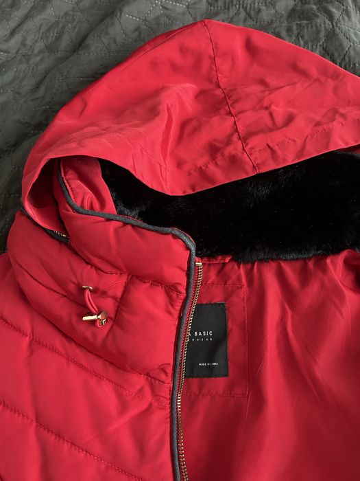 Червено зимно яке Zara