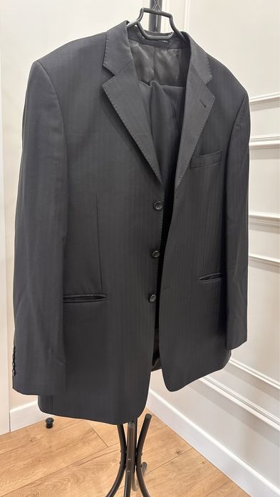 Продам костюм р.50-52