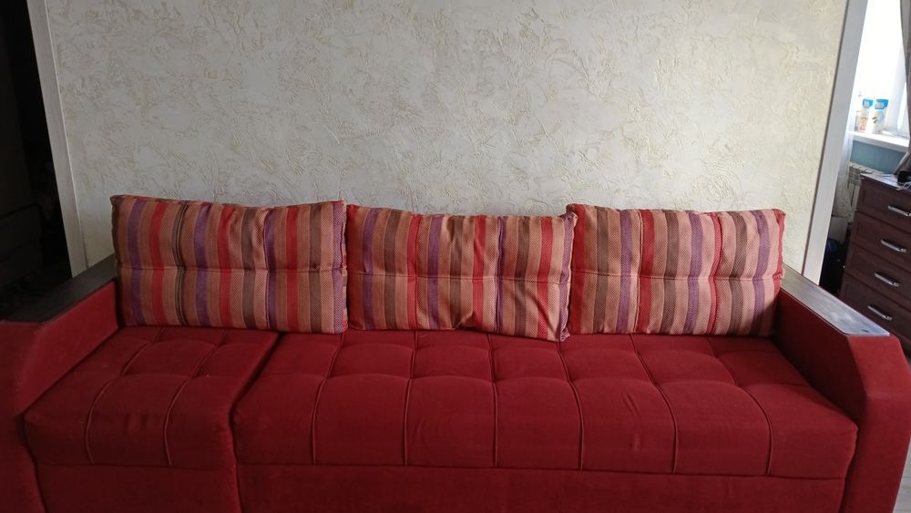Продам б/у Диван-тахта